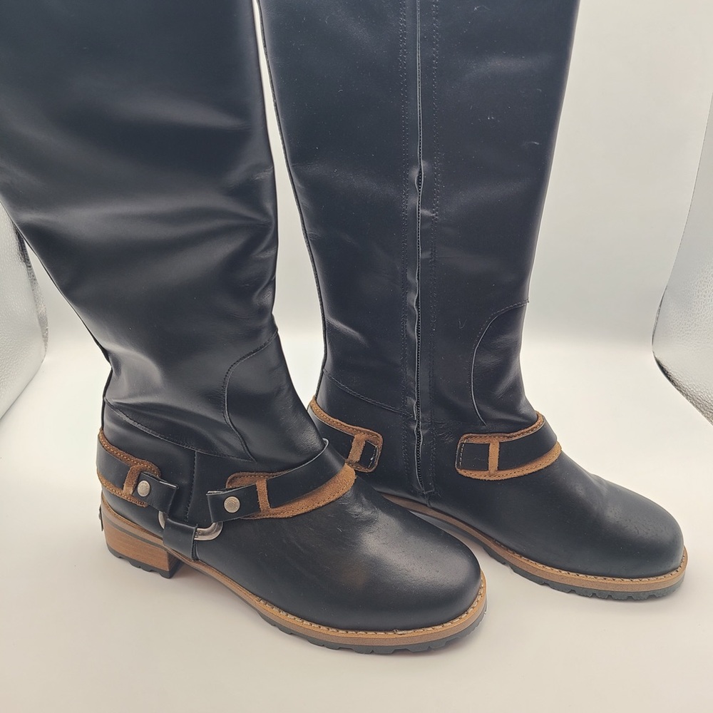 UGG Liberty Knee High Boots Size 6